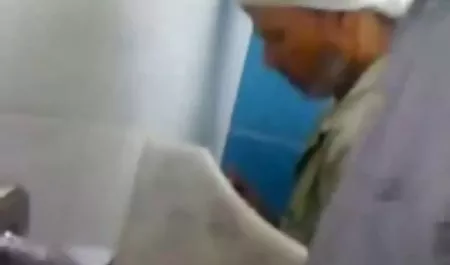 بچه ها دانلود فیلم سکسی پورن از آن لذت ببرید با یک دختر بچه در حمام